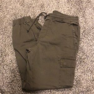 Evan pipeline cargo pants green
